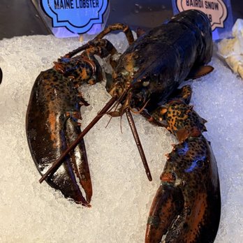 Bob Chinn's Crab House - Seafood Near Me - Wheeling, Illinois