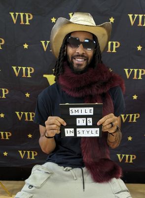 Sundae School Selfie Studio