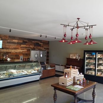 Hometown Sausage Kitchen - Our quaint retail store full of fresh, frozen, and smoked goodies! - Meat Shops Near Me - East Troy, Wisconsin Hometown Sausage Kitchen - Our quaint retail store full of fresh, frozen, and smoked goodies! - Meat Shops Near Me - East Troy, Wisconsin