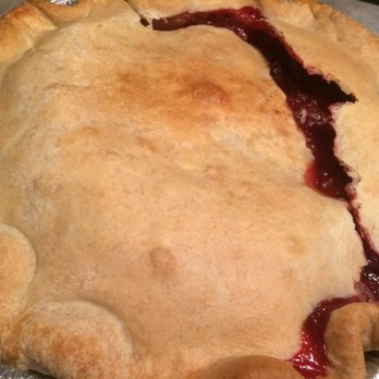 Denver Dan's - Strawberry rhubarb pie - Farmers Market Near Me - Camino, California