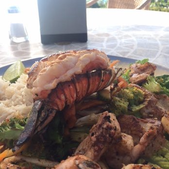 Acantilado - seafood combo $36 - Seafood Near Me - Isla Mujeres, ROO