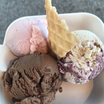Jeni's Splendid Ice Creams - Trio - dark chocolate truffle, brambleberry crisp, and watermelon taffy - Ice Cream & Frozen Yogurt Near Me - Birmingham, Alabama Jeni's Splendid Ice Creams - Trio - dark chocolate truffle, brambleberry crisp, and watermelon taffy - Ice Cream & Frozen Yogurt Near Me - Birmingham, Alabama