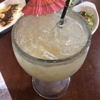 BTOS Kitchen - house margarita (huge!) - Mexican Near Me - Pittsburgh, Pennsylvania