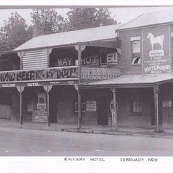 O'Maille's Pub - The pub in 1923