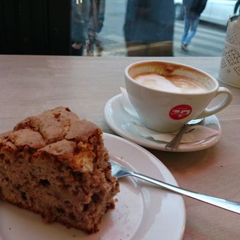 Cukiernia Wadowice - Cappuccino and cinnamon walnut cake - Bakeries Near Me - Kraków, Massachusetts