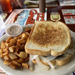 TC's Grill - Patty Melt and Home fries