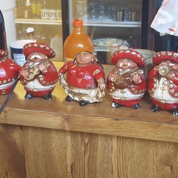 La Bodeguita - Cute decorations! - Mexican Near Me - Bodega Bay, California La Bodeguita - Cute decorations! - Mexican Near Me - Bodega Bay, California