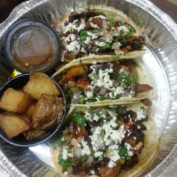 Seis Kitchen - Chorizo y papas breakfast tacos - Mexican Near Me - Tucson, Arizona