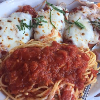 Bertucci's Italian Restaurant - Chicken parm w extra cheese and sauce - Pizza Near Me - Springfield, Virginia Bertucci's Italian Restaurant - Chicken parm w extra cheese and sauce - Pizza Near Me - Springfield, Virginia