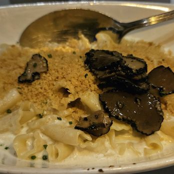 Eddie V's Prime Seafood - Truffle Mac n Cheese - incredible! - Seafood Near Me - Newport Beach, California Eddie V's Prime Seafood - Truffle Mac n Cheese - incredible! - Seafood Near Me - Newport Beach, California