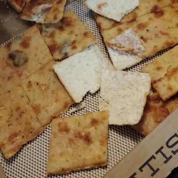 Rosati's Pizza - Dry pizza with no sauce at all. - Pizza Near Me - Midlothian, Illinois