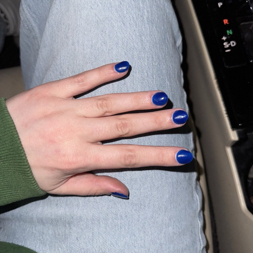 Amazing Nails & Spa - This is what she got, what a joke - Nail Salons Near Me - Turlock, California