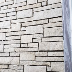 Master Masons - Residential wall - thin veneer install