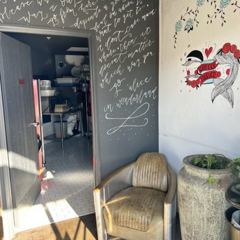 Lift Coffee Roasters - Entrance doorway - Coffee & Tea Near Me - Riverside, California