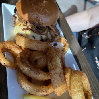 Elk Valley Casino - Warrior burger - Casinos Near Me - Crescent City, California