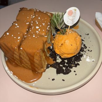 NaYa Dessert Cafe - Thai tea toast - Desserts Near Me - San Jose, California