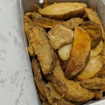 Mary Brown's - Taters - Chicken Shop Near Me - Pickering, Ontario