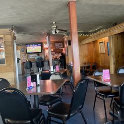 Pink Cricket Restaurant - Inside