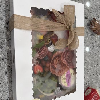 Lady J Charcuterie - Small board - Caterers Near Me Lady J Charcuterie - Small board - Caterers Near Me