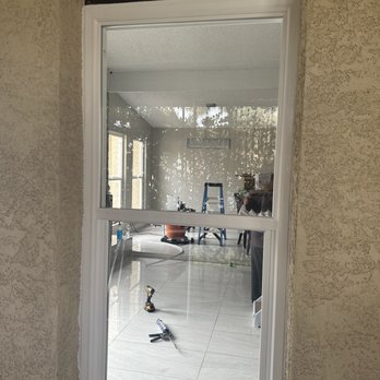 Master Glaser Glass - Glass & Mirrors Near Me - Las Vegas, Nevada Master Glaser Glass - Glass & Mirrors Near Me - Las Vegas, Nevada