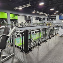 Second floor strength & cardio equipment.