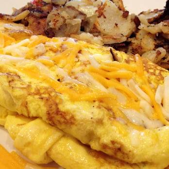 Ruby's Diner - "Three Cheese Omelette" breakfast with RubySpuds. Cheesy and savory meal. - Diners Near Me - Commerce, California Ruby's Diner - "Three Cheese Omelette" breakfast with RubySpuds. Cheesy and savory meal. - Diners Near Me - Commerce, California