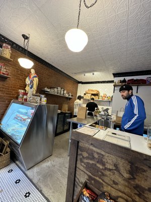 Regina's Grocery UES by null