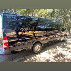 Mo Limousine