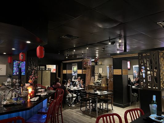 Hikari Sushi & Teppanyaki by null