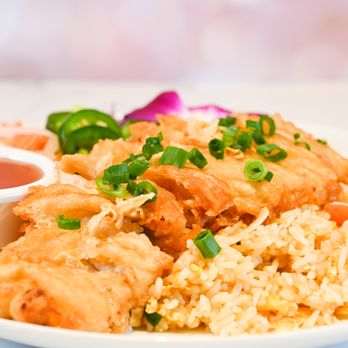 Tycoon Kitchen - a plate of fried chicken and rice - Asian Fusion Near Me - San Francisco, California Tycoon Kitchen - a plate of fried chicken and rice - Asian Fusion Near Me - San Francisco, California