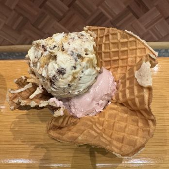 Salt & Straw - Ice Cream & Frozen Yogurt Near Me - Miami Beach, Florida Salt & Straw - Ice Cream & Frozen Yogurt Near Me - Miami Beach, Florida