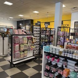 Bloomingdale's Outlet