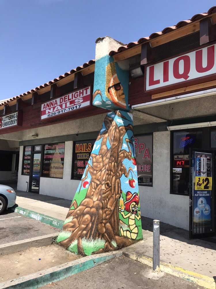 LA PUENTE LIQUOR & MARKET Updated May 2024 1056 N Hacienda Blvd, La