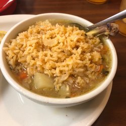 Rosie's Cafe - Caldo de pollo