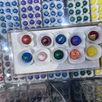 Aurora Chocolate - Hand painted dark chocolates - Chocolatiers & Shops Near Me - Anchorage, Alaska