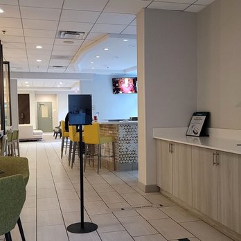 Daly City Cafe - a view of the dining area - Cafes Near Me - Morrisville, North Carolina