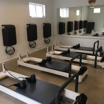 Ritual Moves - More intimate classes (only 5 machines!) if that's what you're looking for! - Pilates Near Me - Austin, Texas
