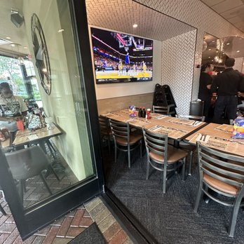 Dallas BBQ - Chicken Shop Near Me - Secaucus, New Jersey