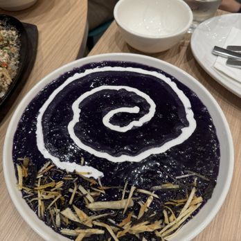 Manam - Ube Champorado - Filipino Near Me - Taguig, NCR