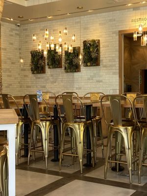 Luna Grill Paseo Del Sur by null