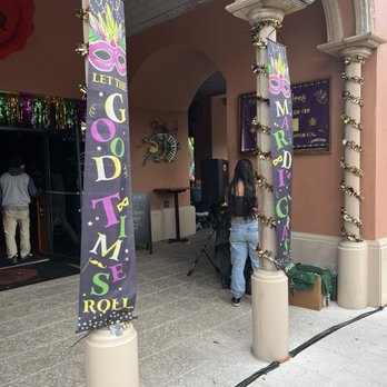 Shuck 'N Dive - Cajun/Creole Near Me - Fort Lauderdale, Florida