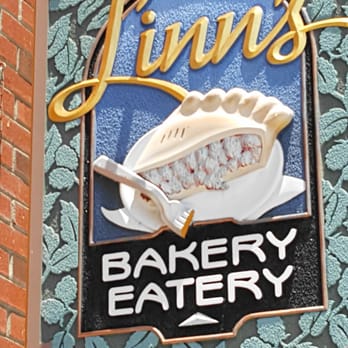 Linn's Restaurant - American Near Me - Cambria, California