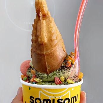 Somisomi - Ah-boong in a cup - Ice Cream & Frozen Yogurt Near Me - Sugar Land, Texas Somisomi - Ah-boong in a cup - Ice Cream & Frozen Yogurt Near Me - Sugar Land, Texas