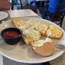 Garlic Cheese Bread
