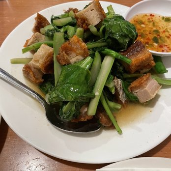 Yai Restaurant - Roast pork with Chinese Broccoli extra garlic, prik nam pla 2.1.23 - Thai Near Me - Los Angeles, California Yai Restaurant - Roast pork with Chinese Broccoli extra garlic, prik nam pla 2.1.23 - Thai Near Me - Los Angeles, California