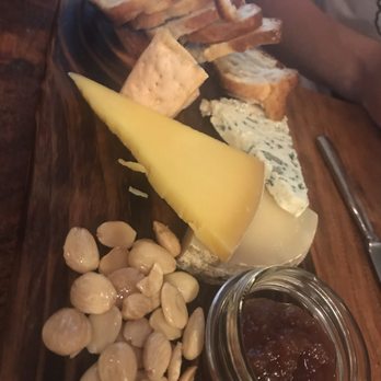 Mateo - Quesos - Tapas Bars Near Me - Durham, North Carolina