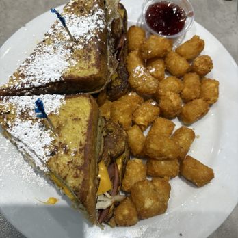 Peg's Glorified Ham n Eggs - Monte Cristo with upsold "seasoned tator tots" that had zero seasoning - Breakfast & Brunch Near Me - Henderson, Nevada Peg's Glorified Ham n Eggs - Monte Cristo with upsold "seasoned tator tots" that had zero seasoning - Breakfast & Brunch Near Me - Henderson, Nevada