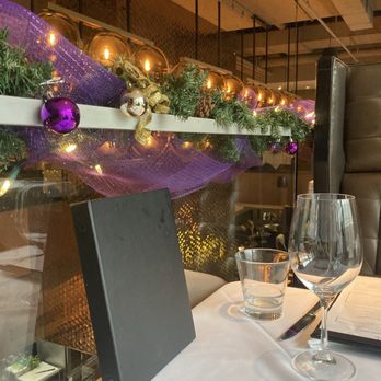 Glowbal - Canadian (New) Near Me - Vancouver, British Columbia