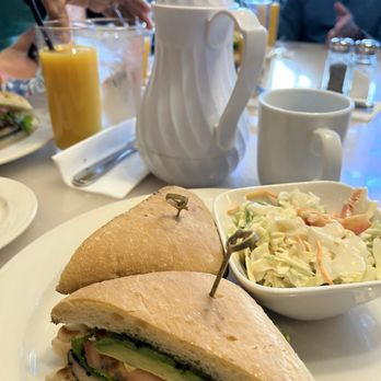 M.A.C. 24/7 - Portobello Panini with Tropical coleslaw - American Near Me - Honolulu, Hawaii M.A.C. 24/7 - Portobello Panini with Tropical coleslaw - American Near Me - Honolulu, Hawaii