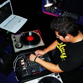 808DJs - The Standard Purple Lounge Residency in Hollywood - DJs Near Me 808DJs - The Standard Purple Lounge Residency in Hollywood - DJs Near Me